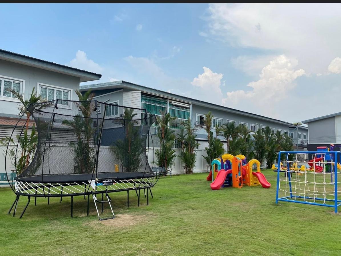 ไนซ์สเตย์ เฮาส์ แอทคลองสาม รังสิต คลองหลวง ปทุมธานี Nice Stay House At Khlong Sam - Rangsit - Khlong Luang - Phathumthani 外观 照片